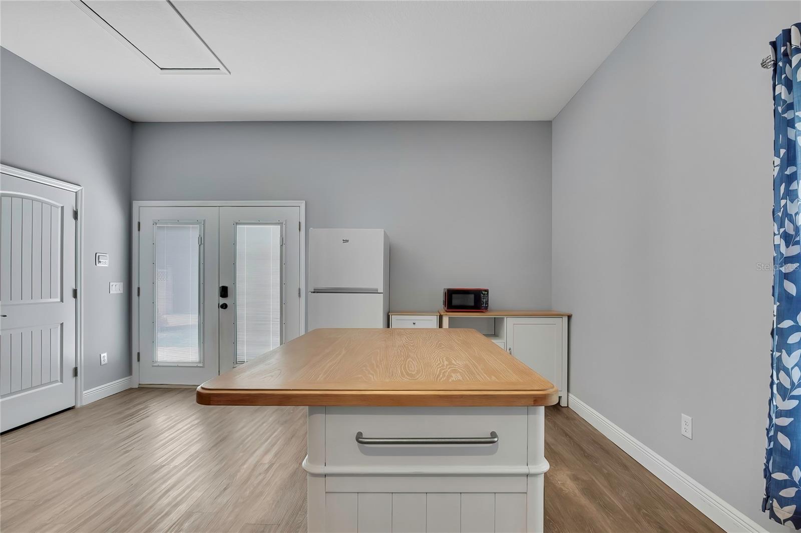 OAKWOOD ACRES - Residential