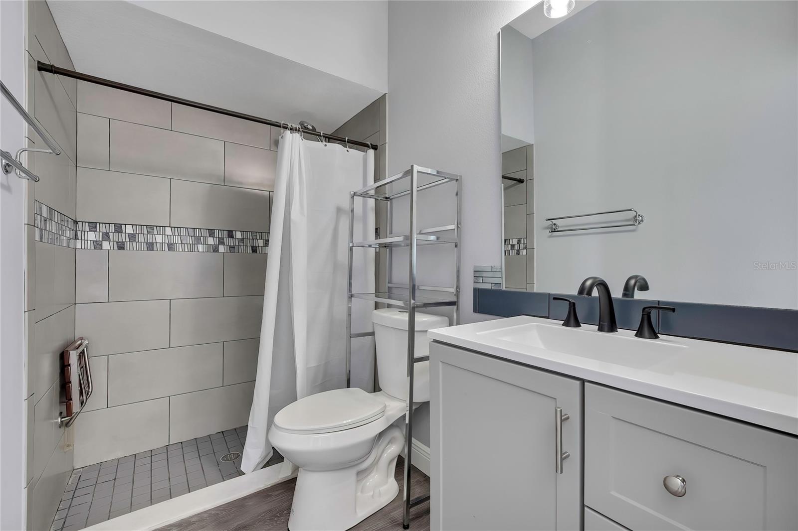 OAKWOOD ACRES - Residential