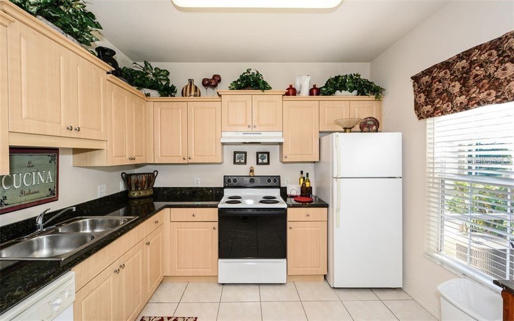 CAROLINA LANDINGS AT UNIV PLACE CONDO B - Residential