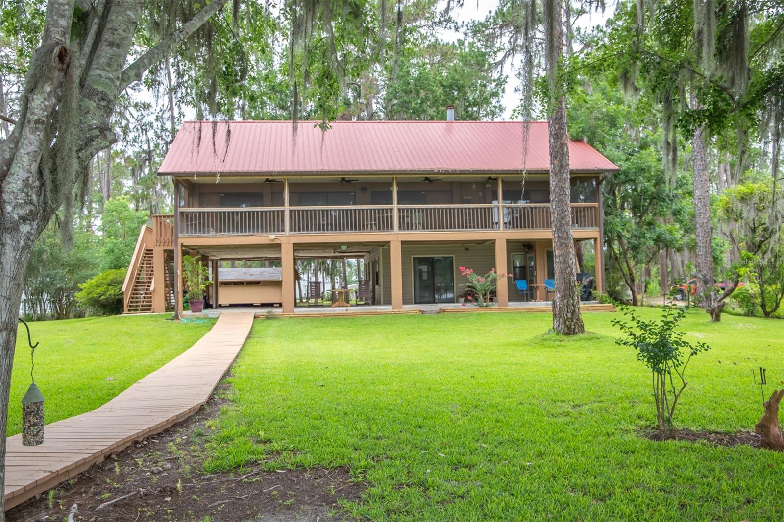 STAR LAKE FOREST - Residential
