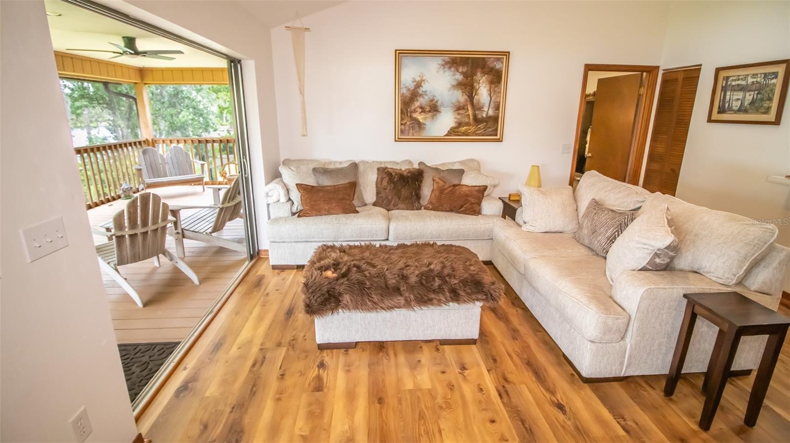 STAR LAKE FOREST - Residential