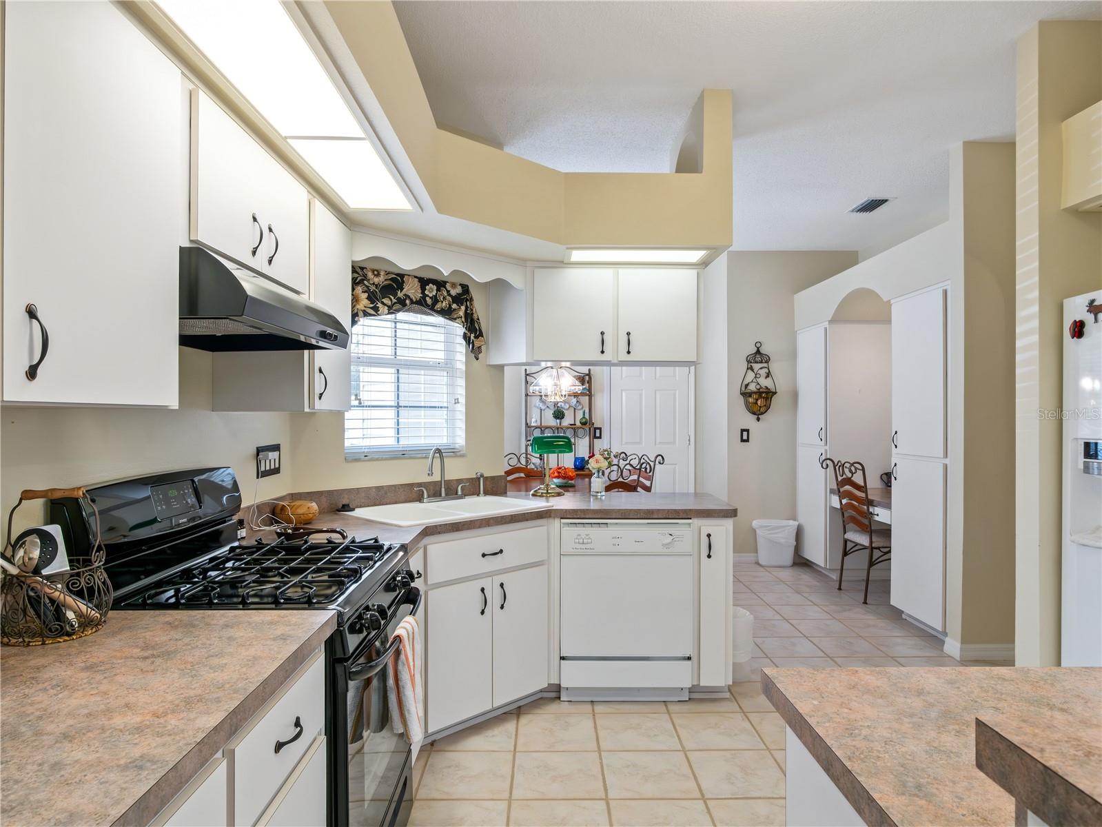ROYAL HIGHLANDS PHASE 1-B - Residential