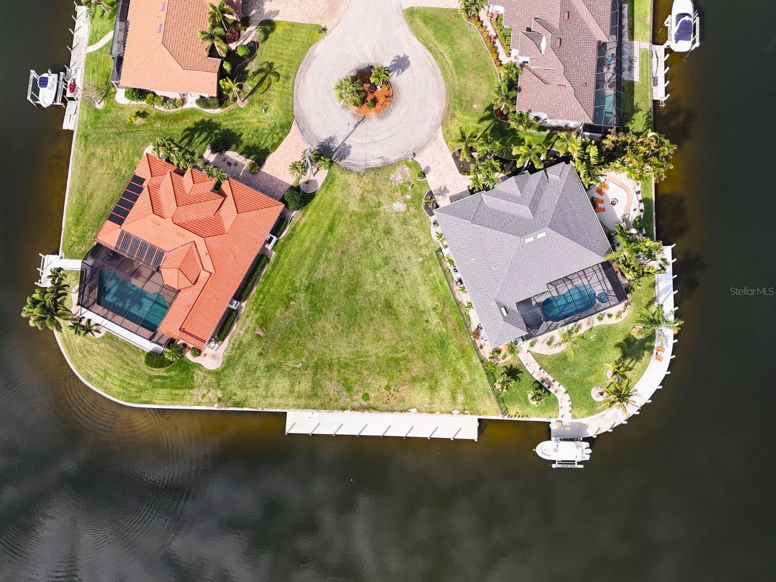 PUNTA GORDA ISLES SEC 15 - Land