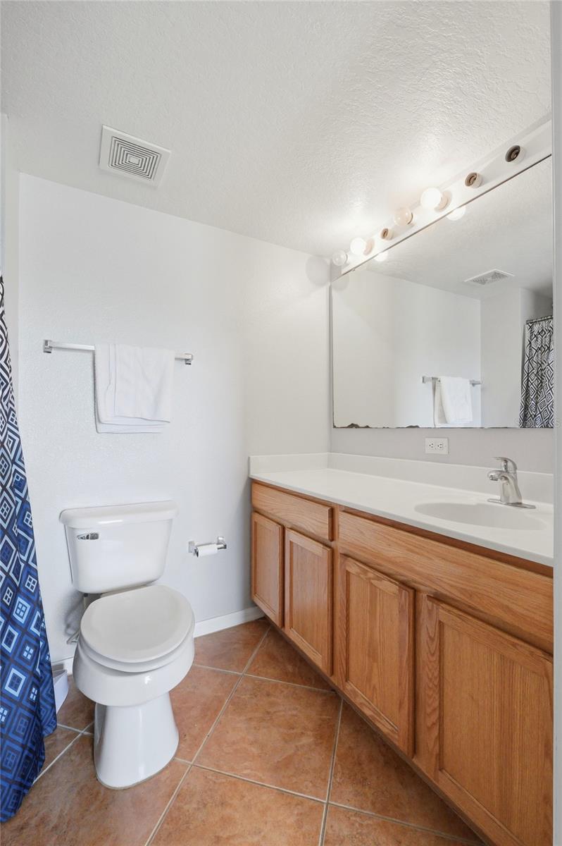 HART LAKE COVE PH 01 - Residential