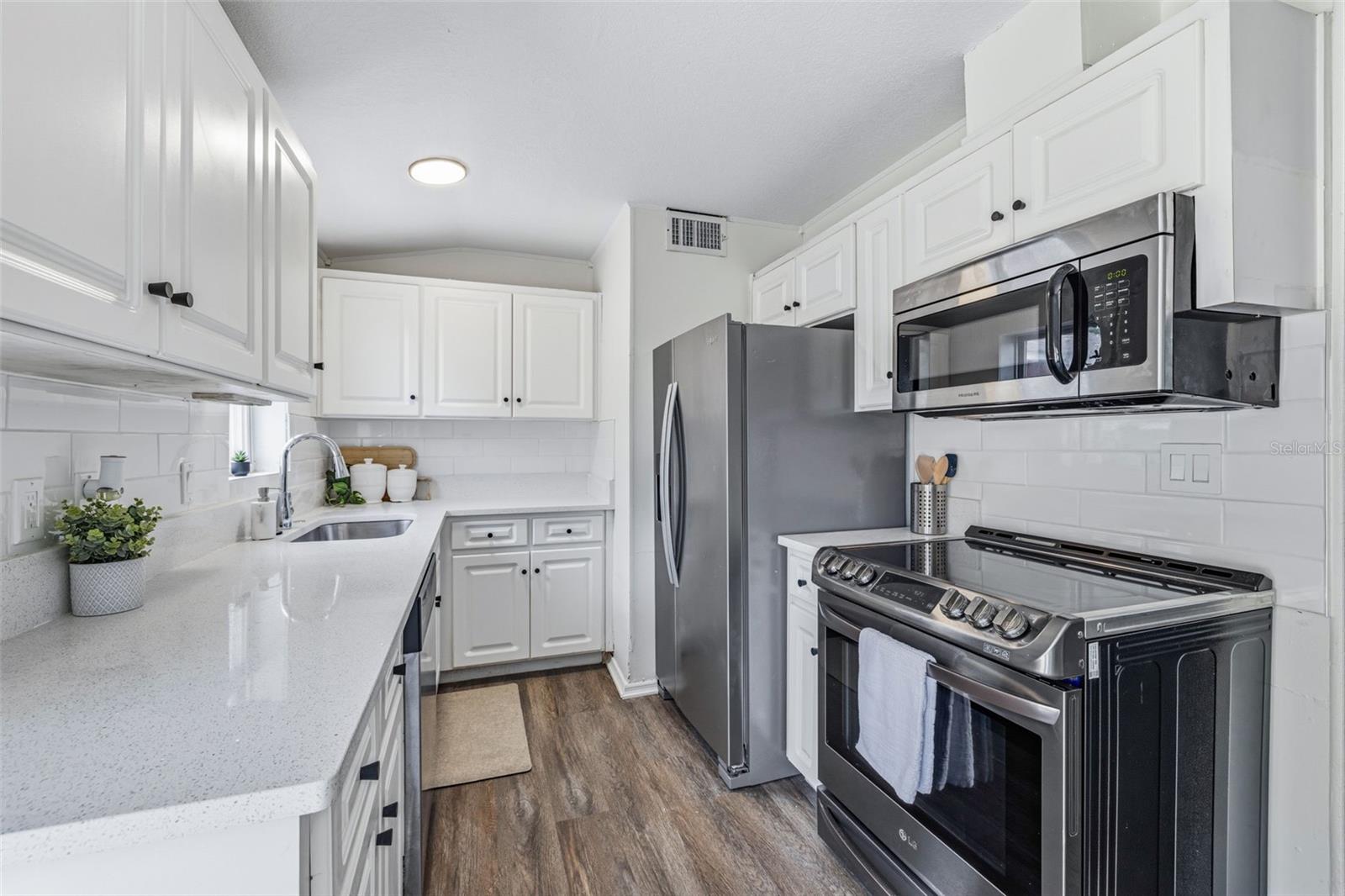 CLAIR MEL CITY UNIT 51 - Residential