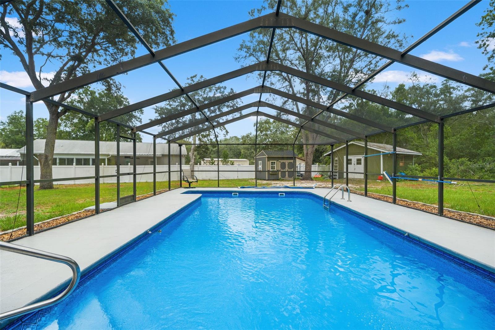 PINE GROVE SUB - Residential