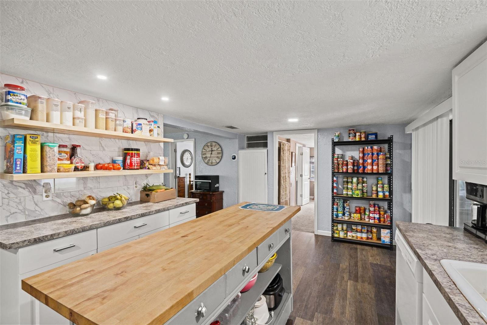 PINE GROVE SUB - Residential