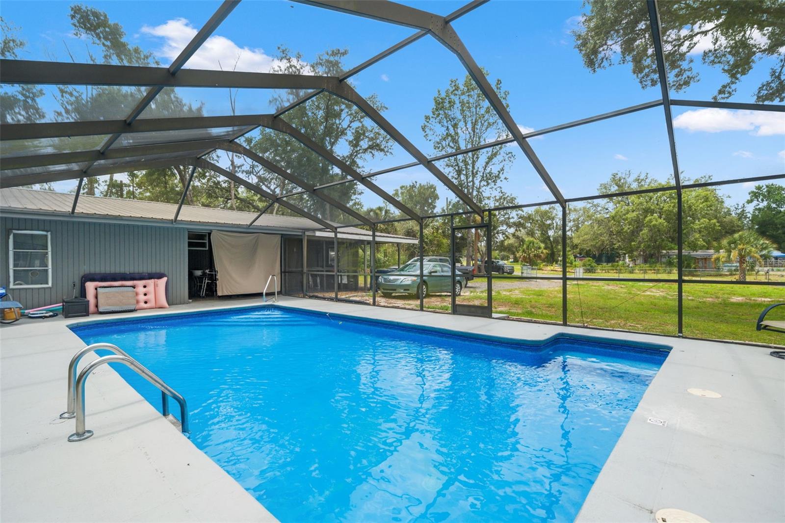 PINE GROVE SUB - Residential