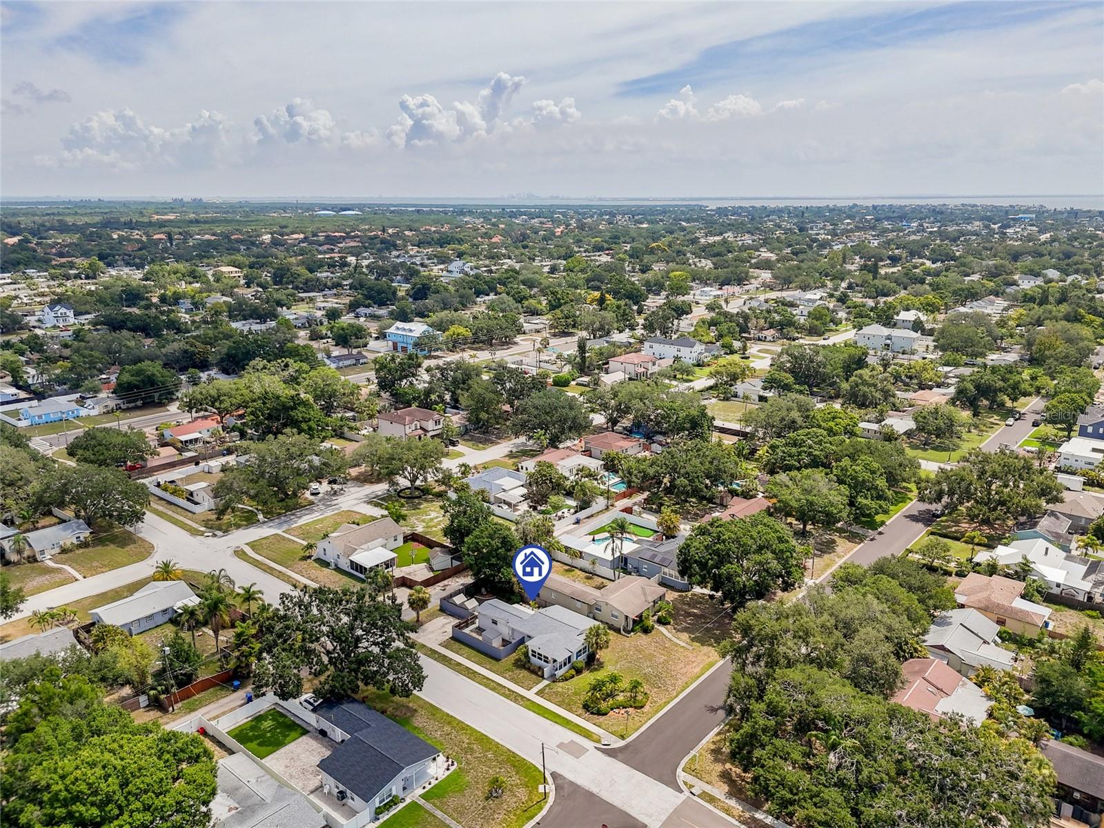 SNELL SHORES - Residential
