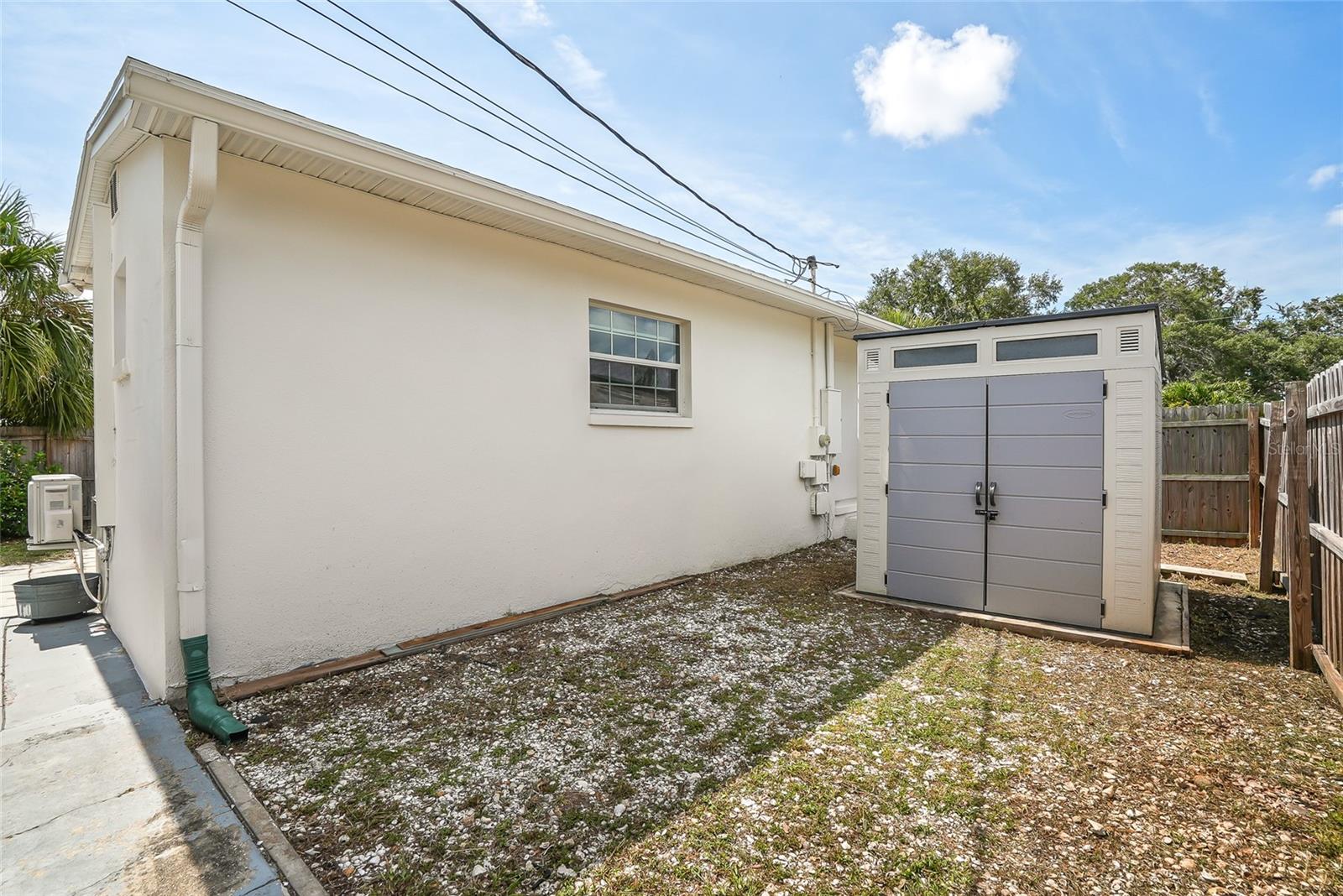 SNELL SHORES - Residential