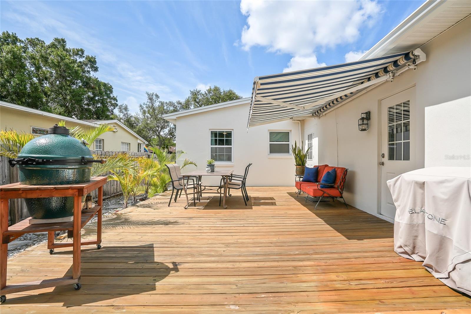 SNELL SHORES - Residential