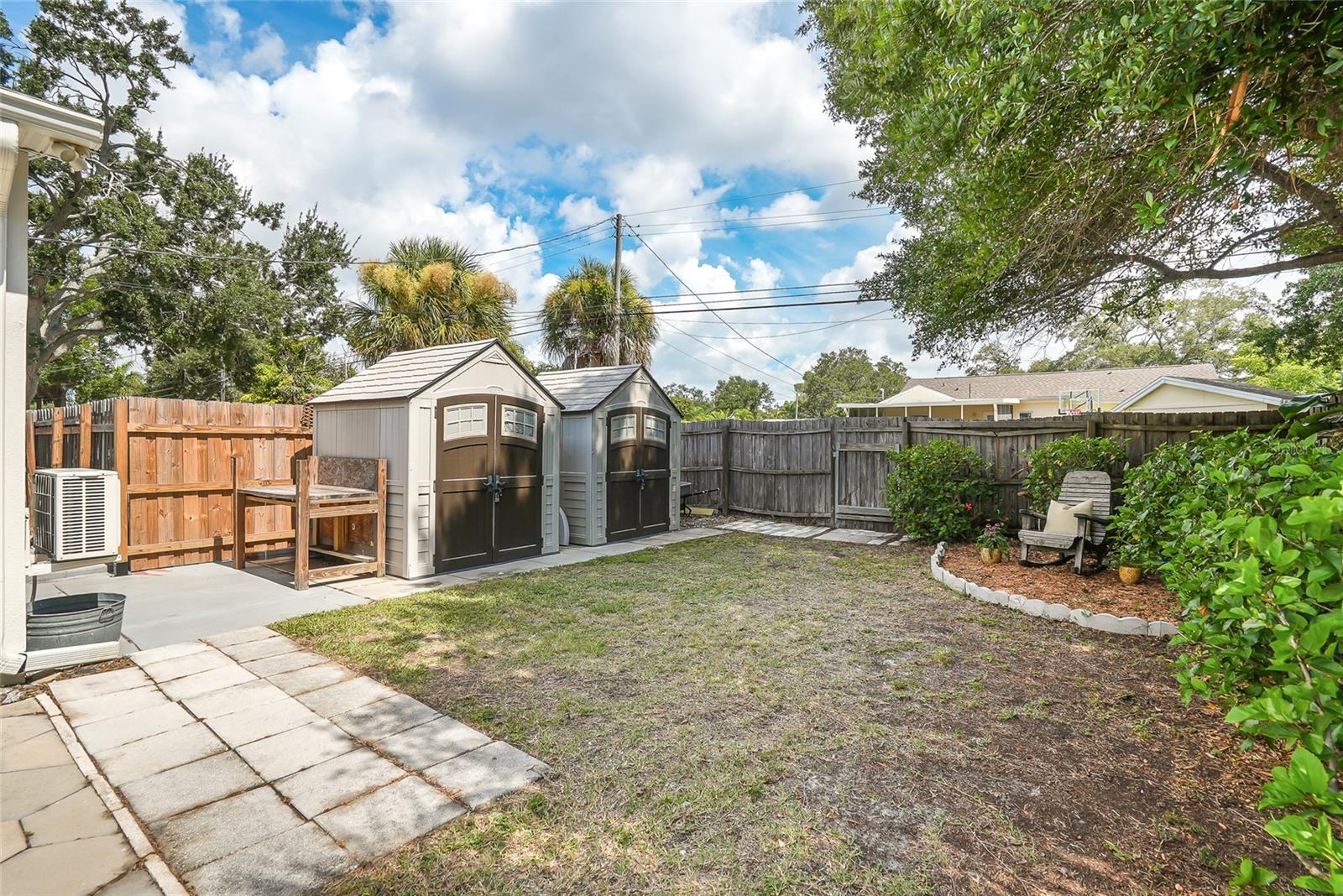 SNELL SHORES - Residential