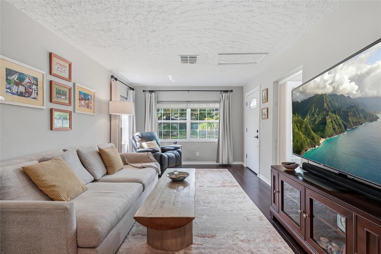 SNELL SHORES - Residential
