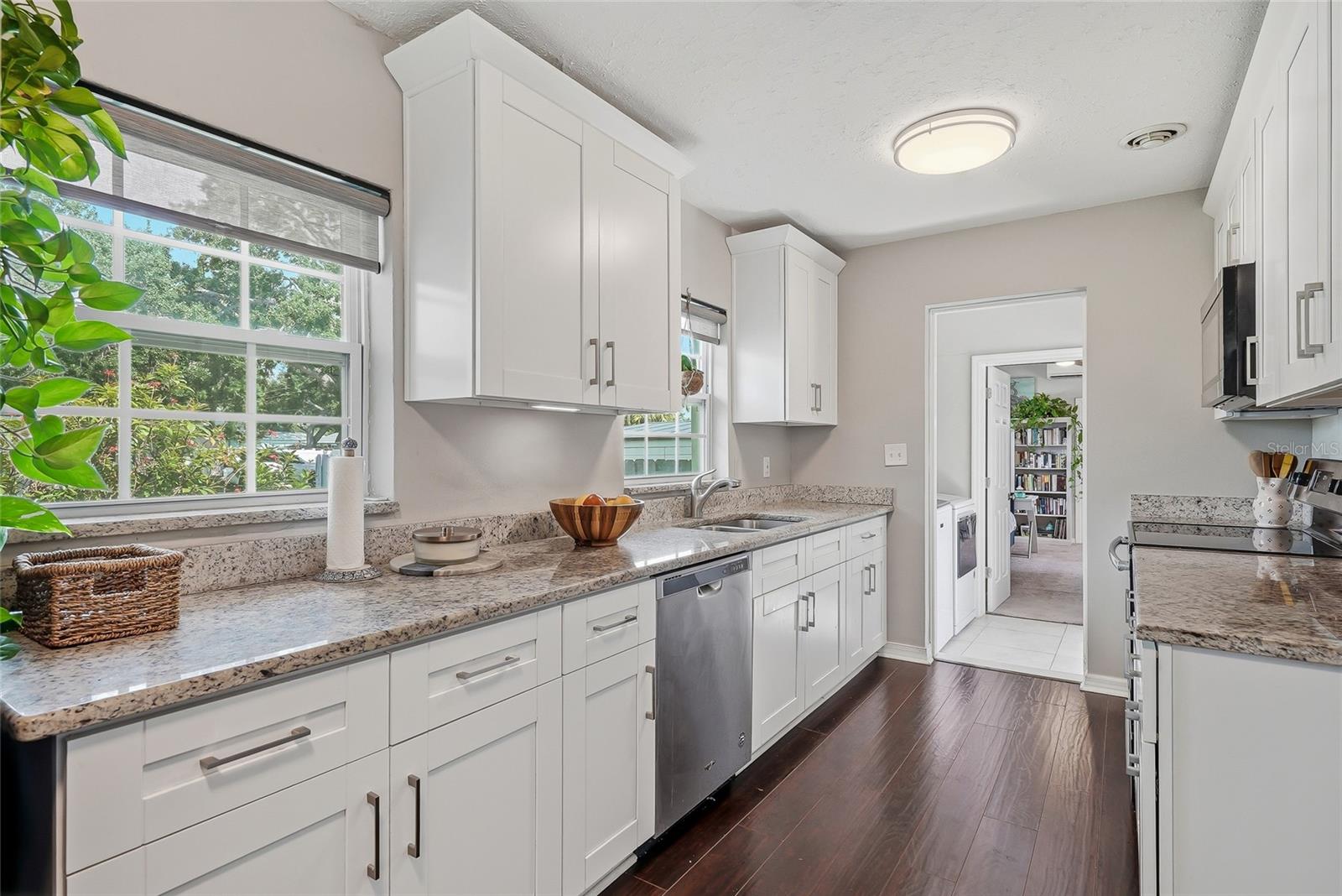 SNELL SHORES - Residential