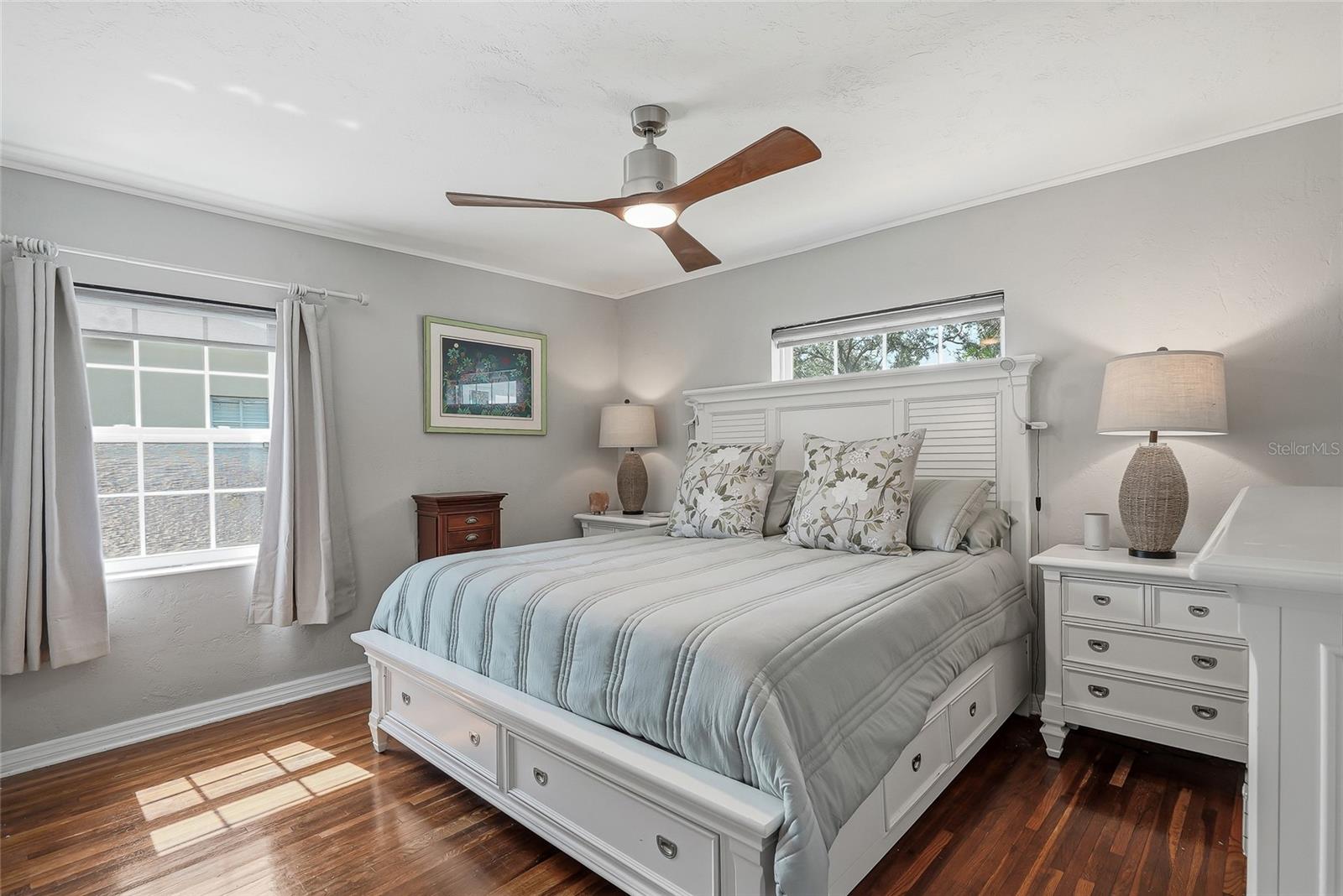 SNELL SHORES - Residential