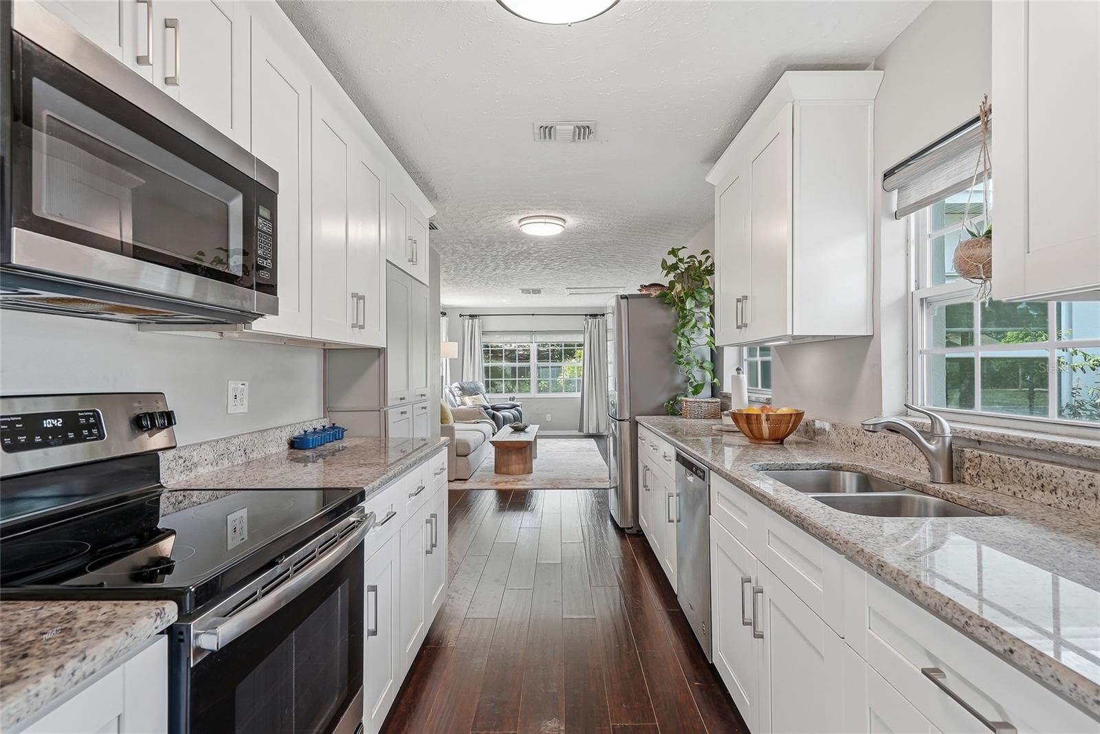 SNELL SHORES - Residential