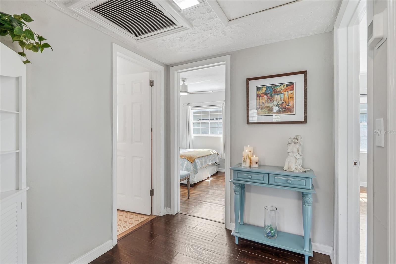 SNELL SHORES - Residential