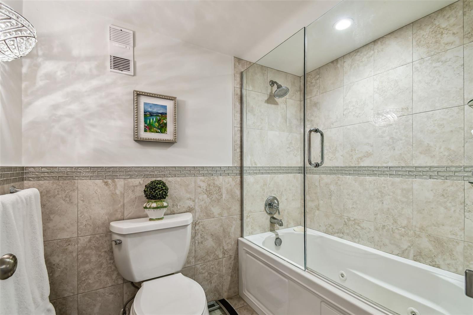 EDGEWATER ARMS 4TH CONDO - Residential