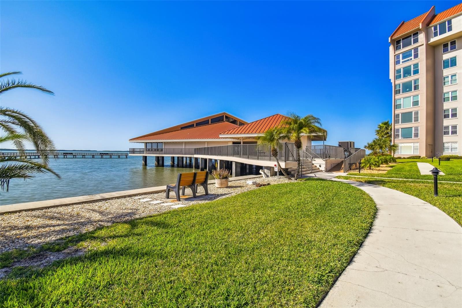 EDGEWATER ARMS 4TH CONDO - Residential