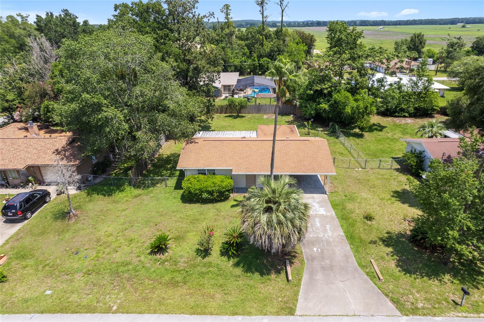 RAINBOW LAKES ESTATE - Residential
