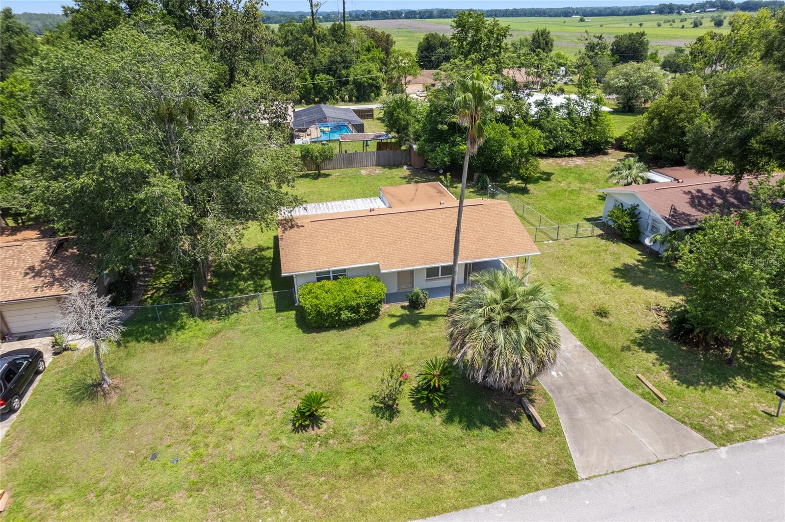 RAINBOW LAKES ESTATE - Residential