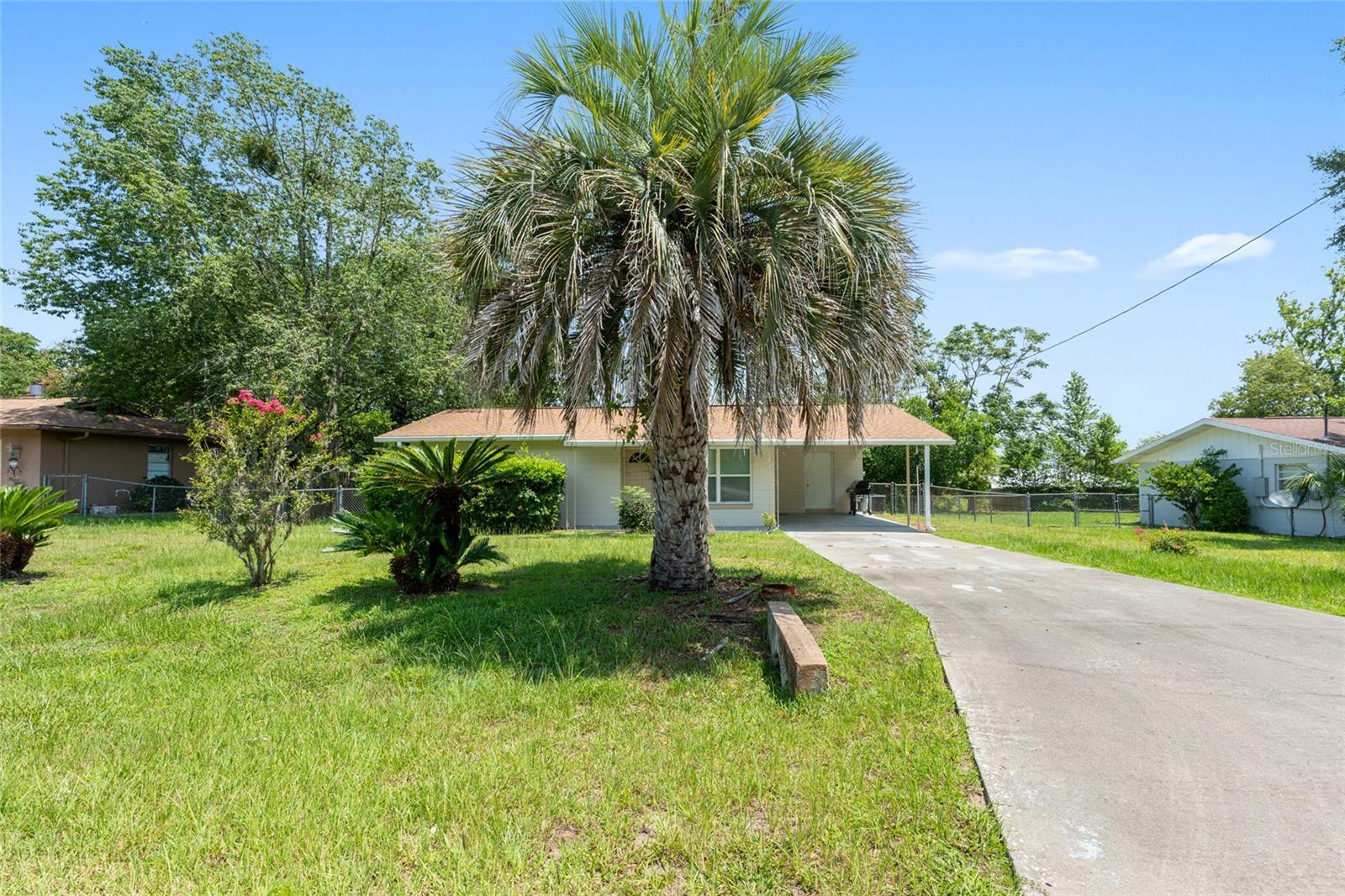 RAINBOW LAKES ESTATE - Residential