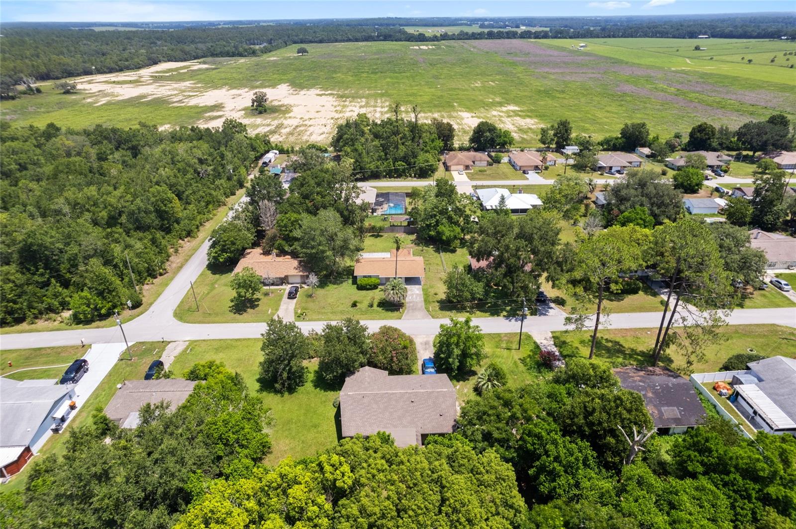 RAINBOW LAKES ESTATE - Residential