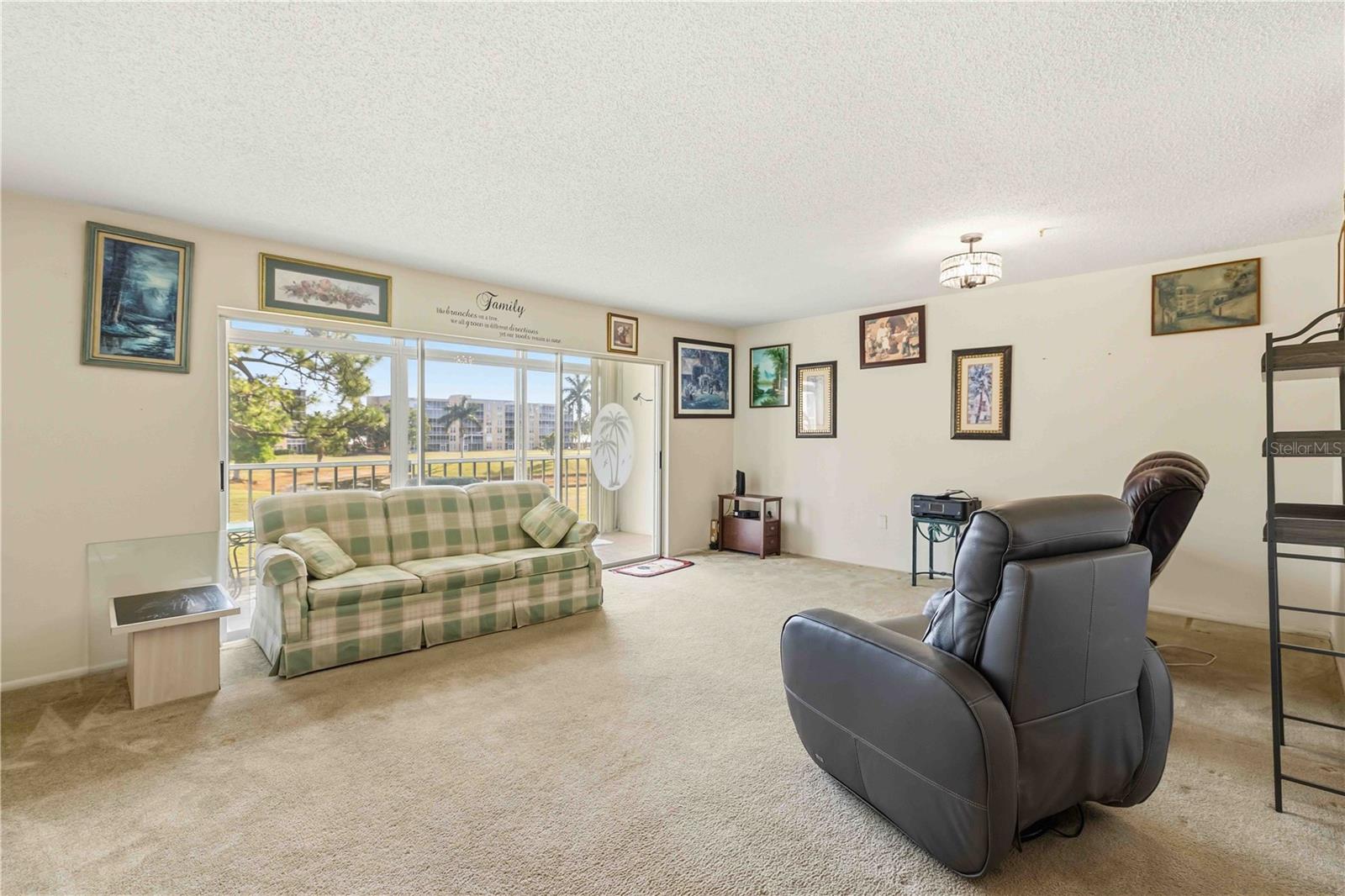 IRONWOOD TENTH CONDOMINIUM - Residential
