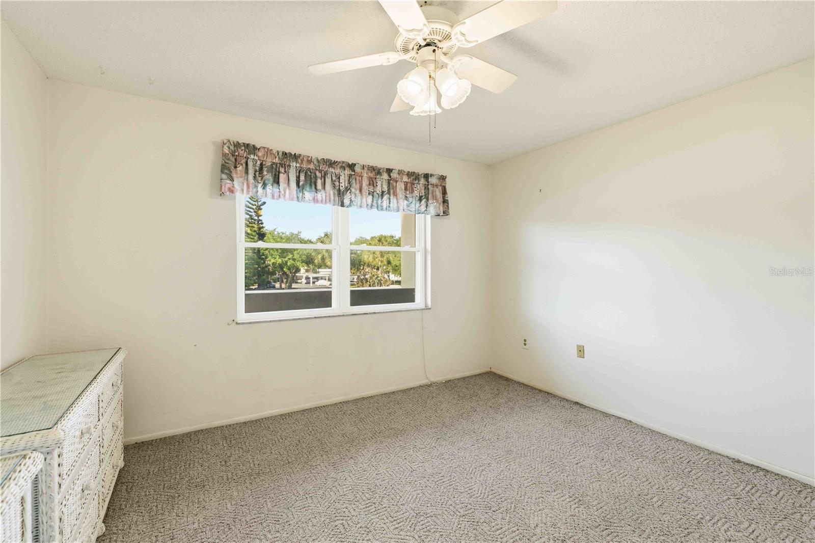 IRONWOOD TENTH CONDOMINIUM - Residential