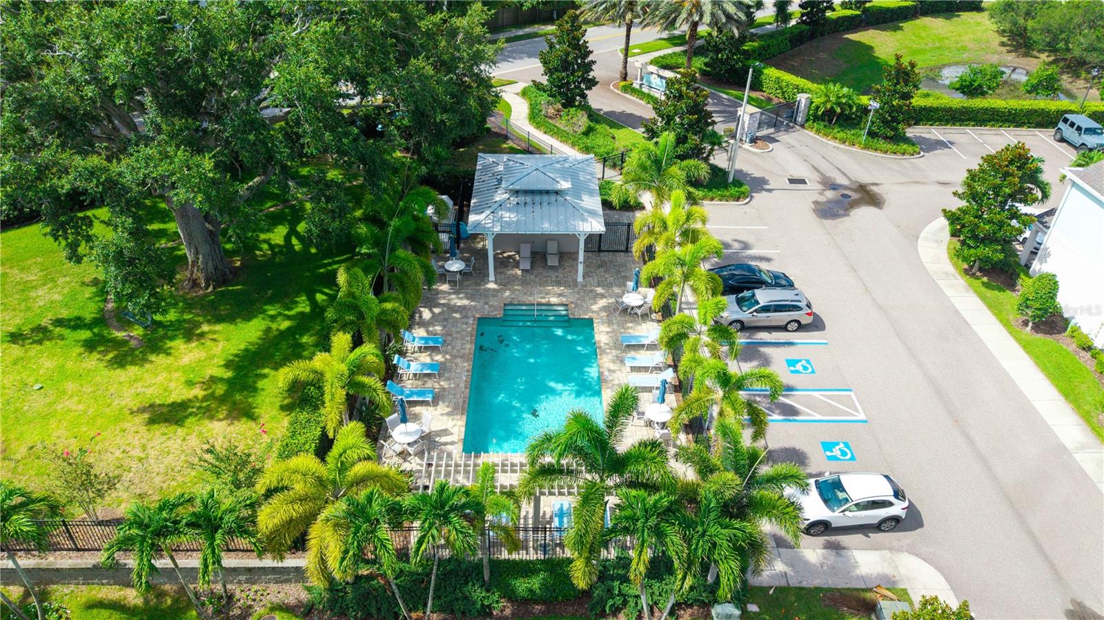 AQUA SOLIS - Residential