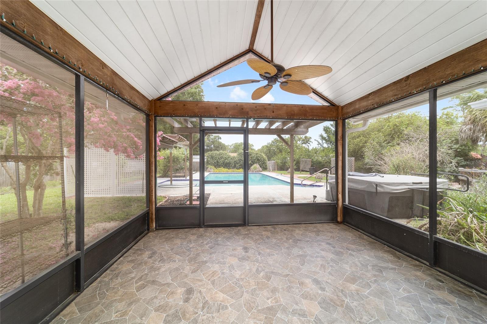 OCALA OAKS UN 02 - Residential