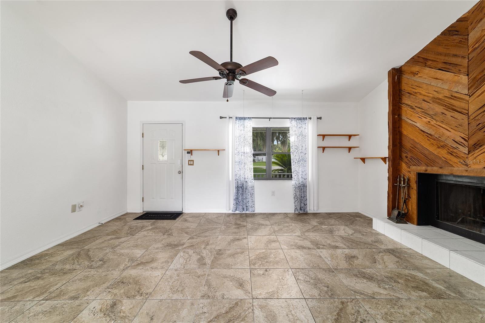 OCALA OAKS UN 02 - Residential