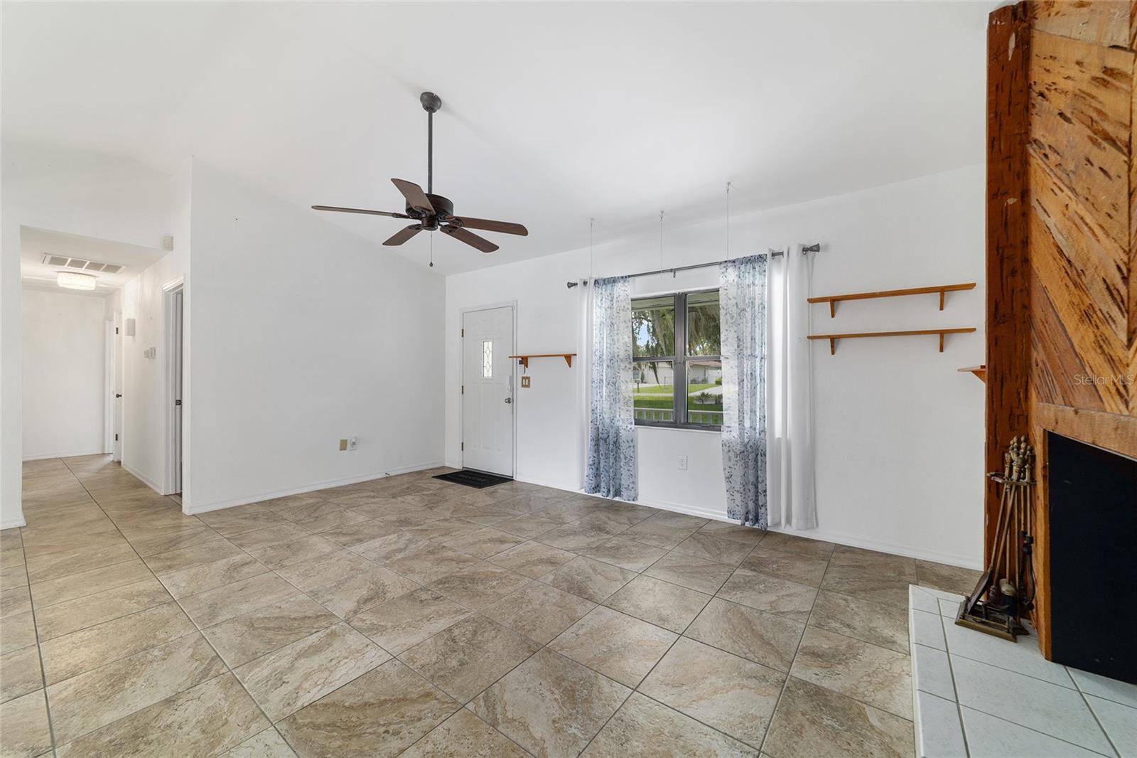OCALA OAKS UN 02 - Residential