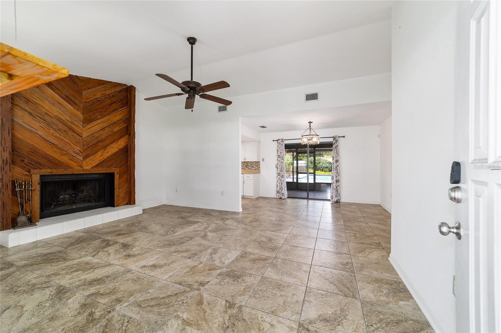 OCALA OAKS UN 02 - Residential