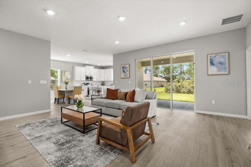 MARION OAKS UN 3 - Residential