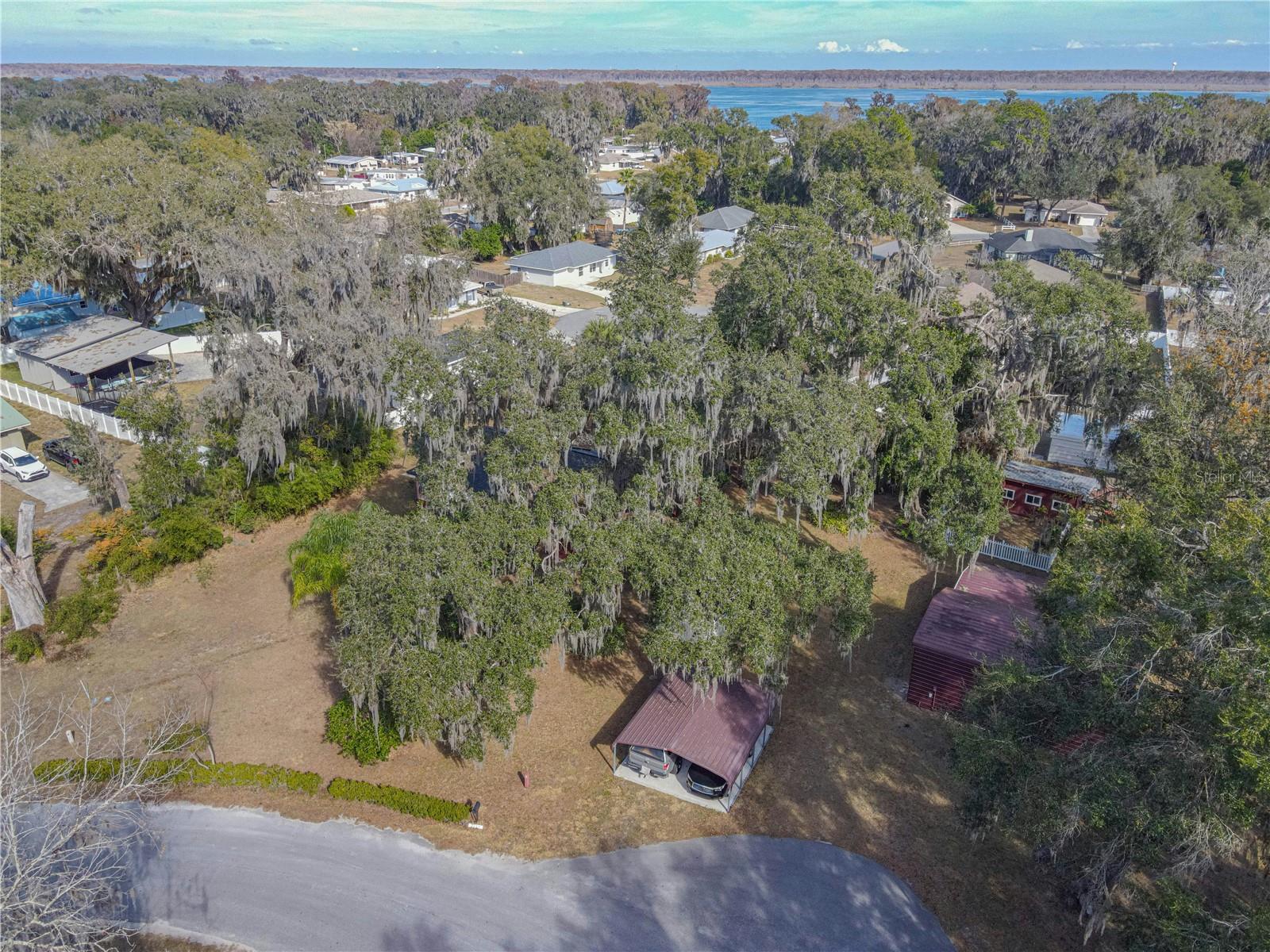 HOLIDAY HAVEN - Residential