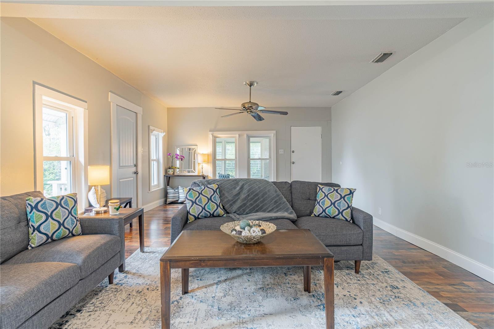 HOLIDAY HAVEN - Residential