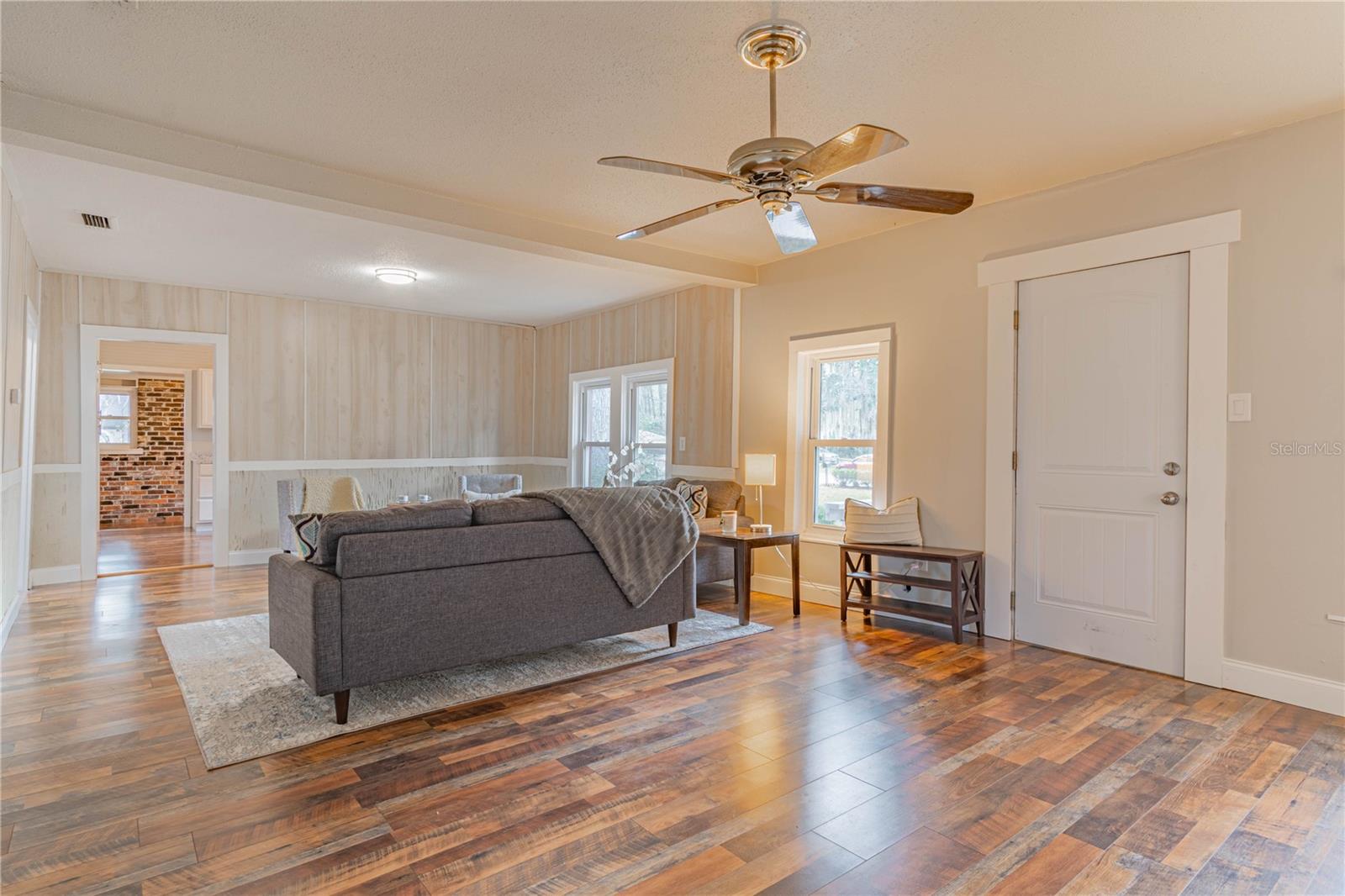 HOLIDAY HAVEN - Residential