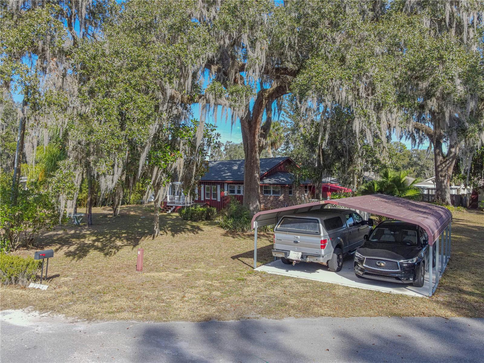 HOLIDAY HAVEN - Residential