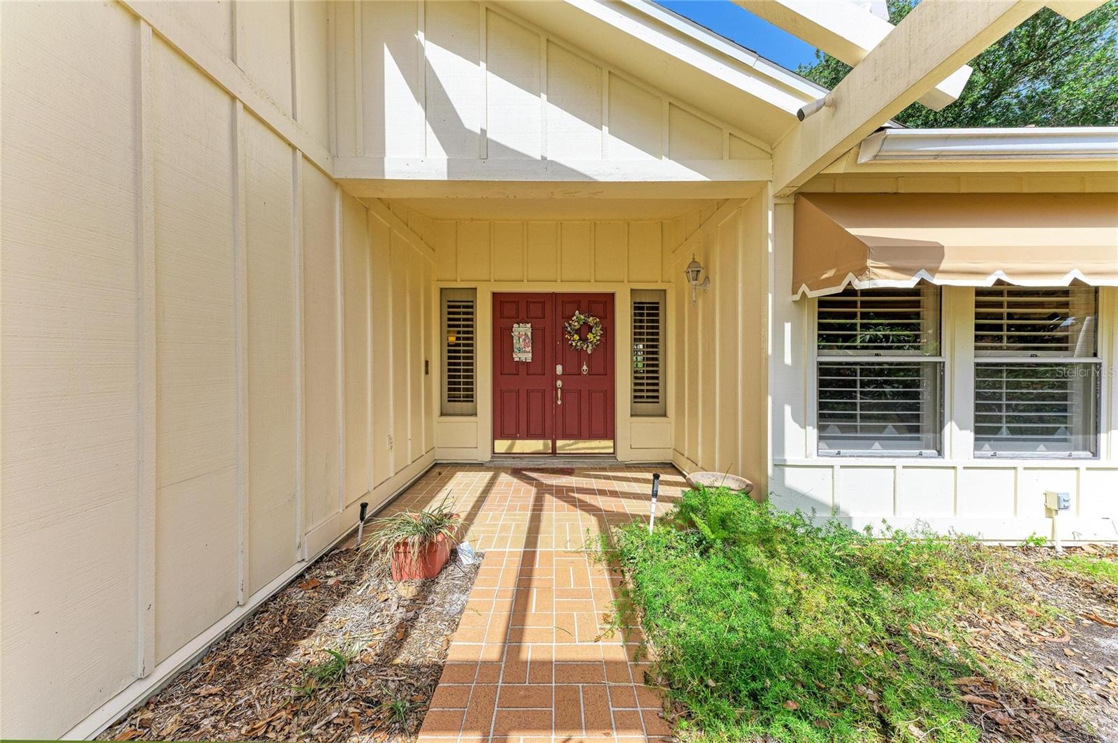 PINE MEADOW - Residential