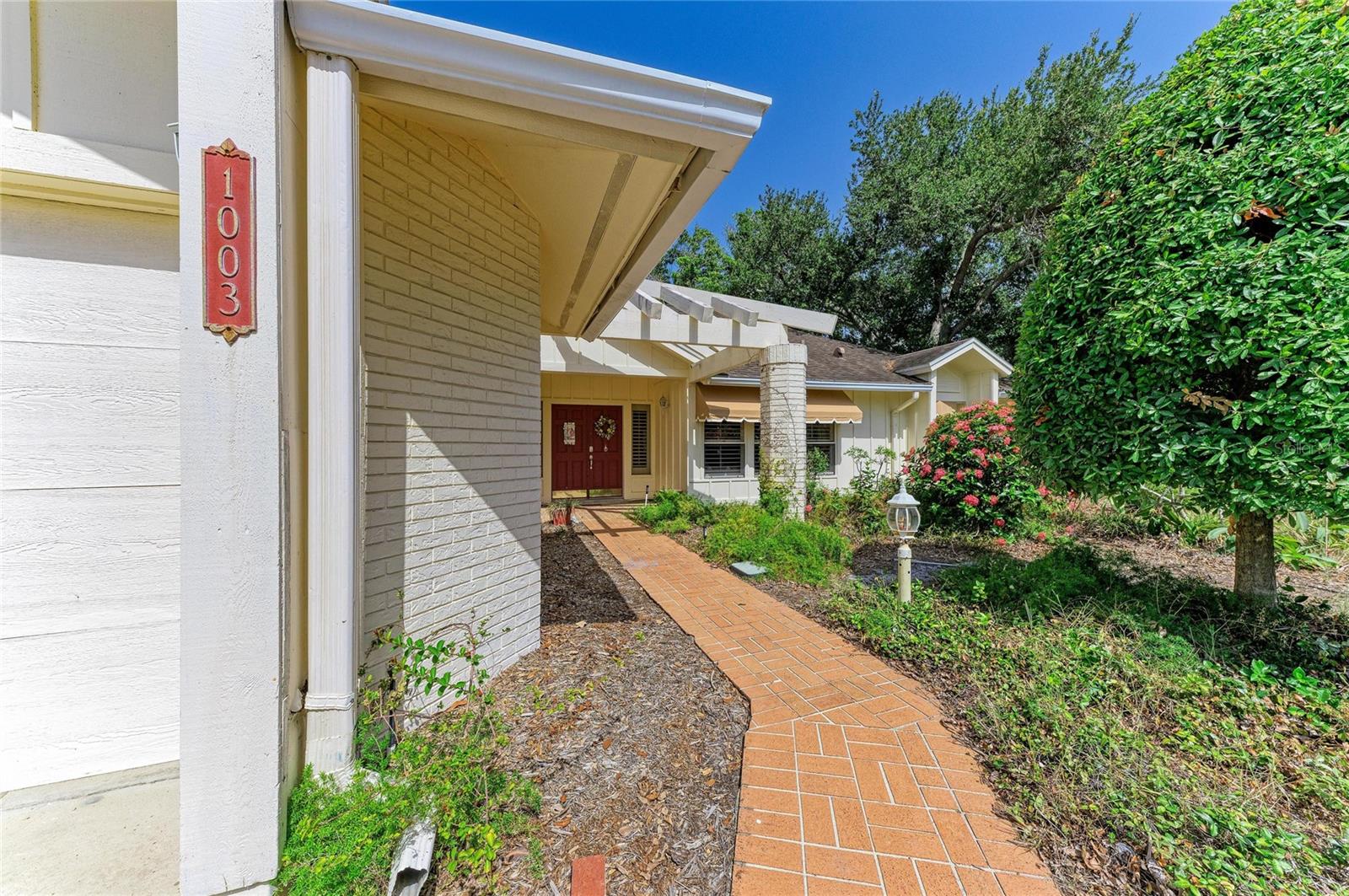 PINE MEADOW - Residential