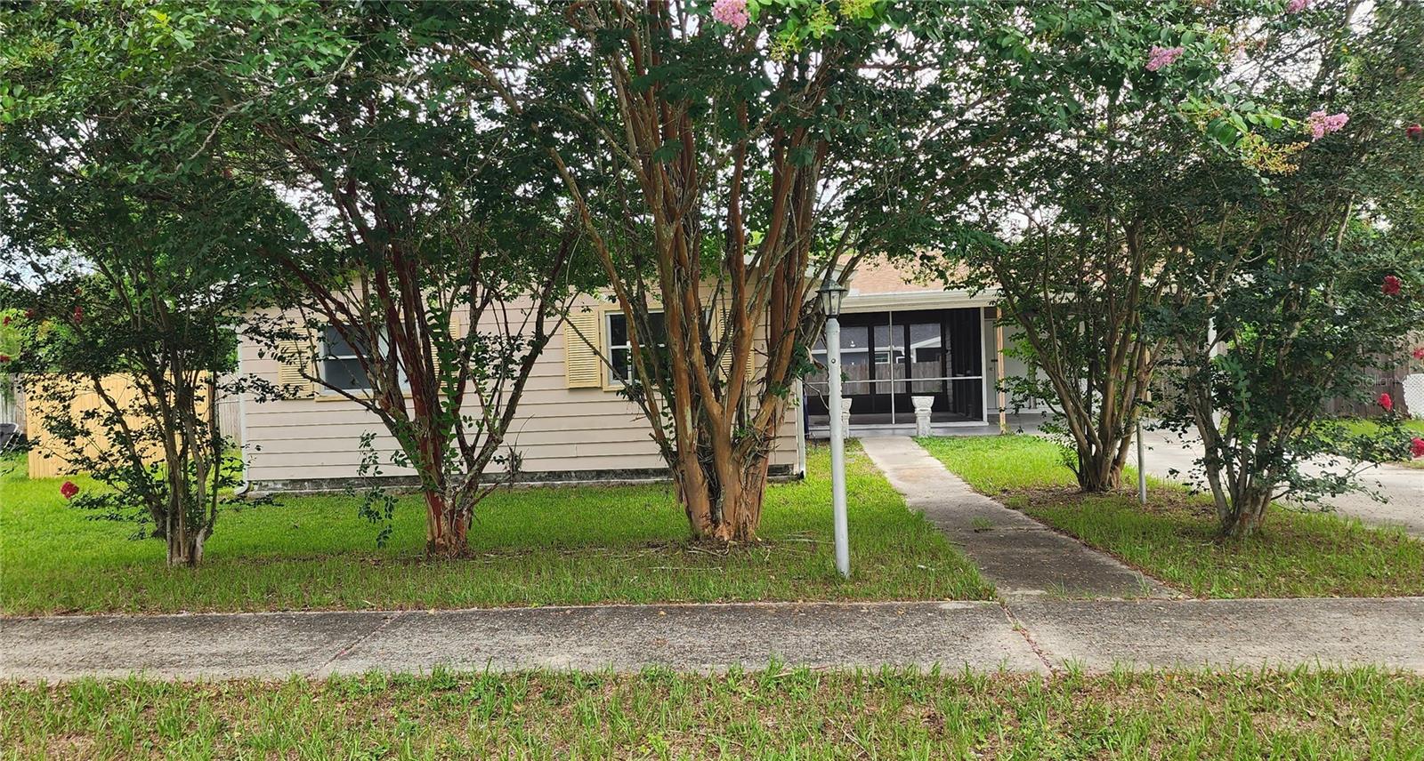 MARION OAKS UN 02 - Residential