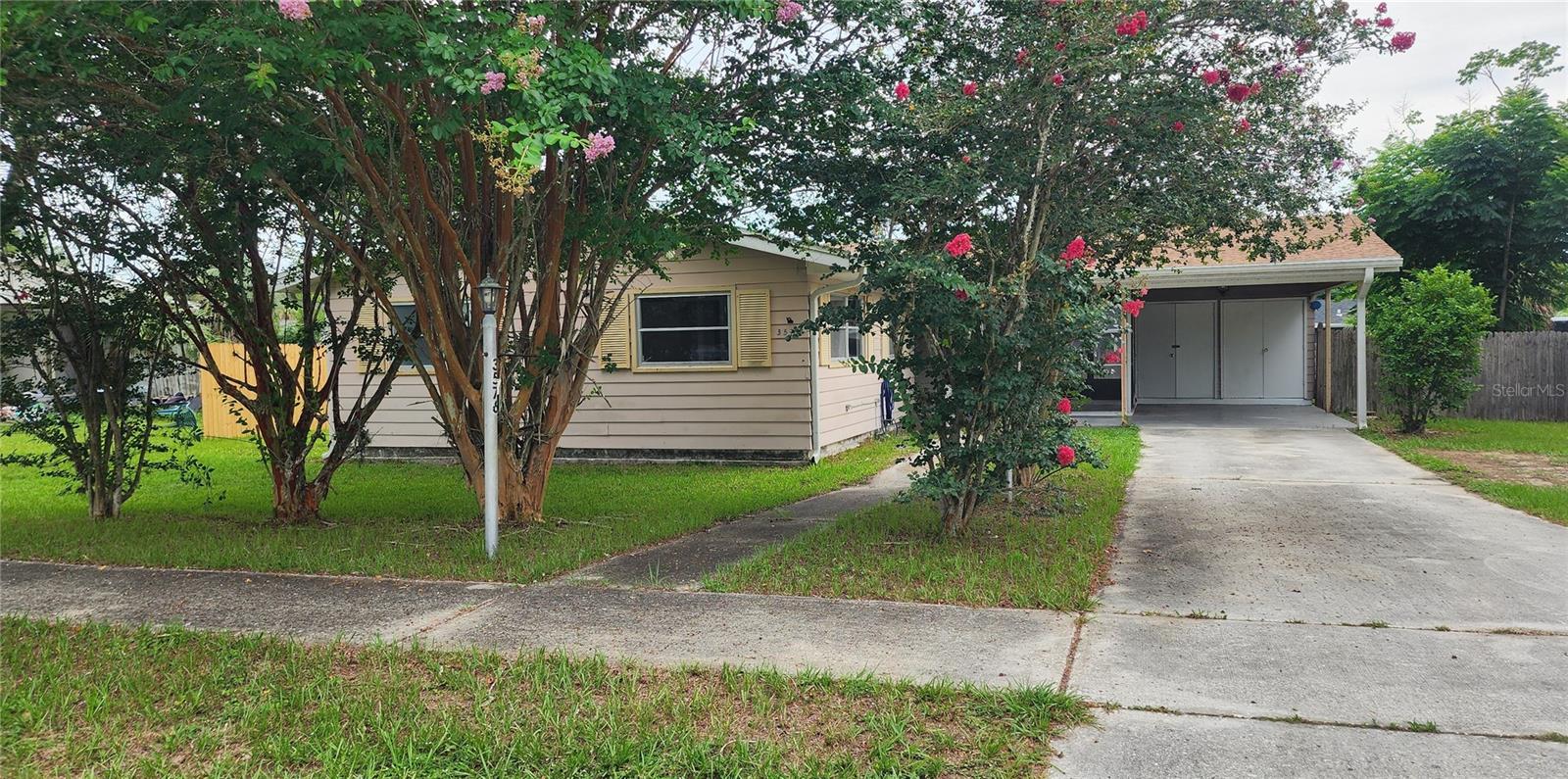 MARION OAKS UN 02 - Residential