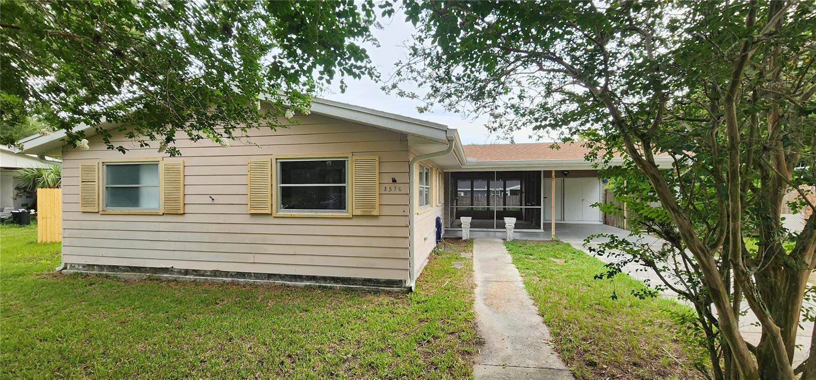 MARION OAKS UN 02 - Residential