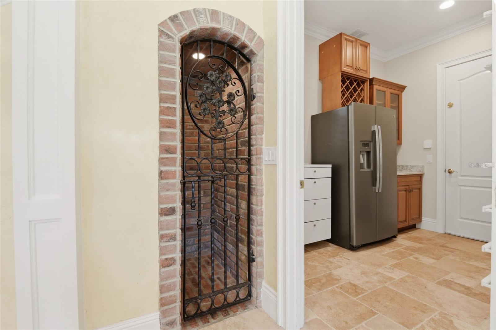 KEENES POINTE - Residential