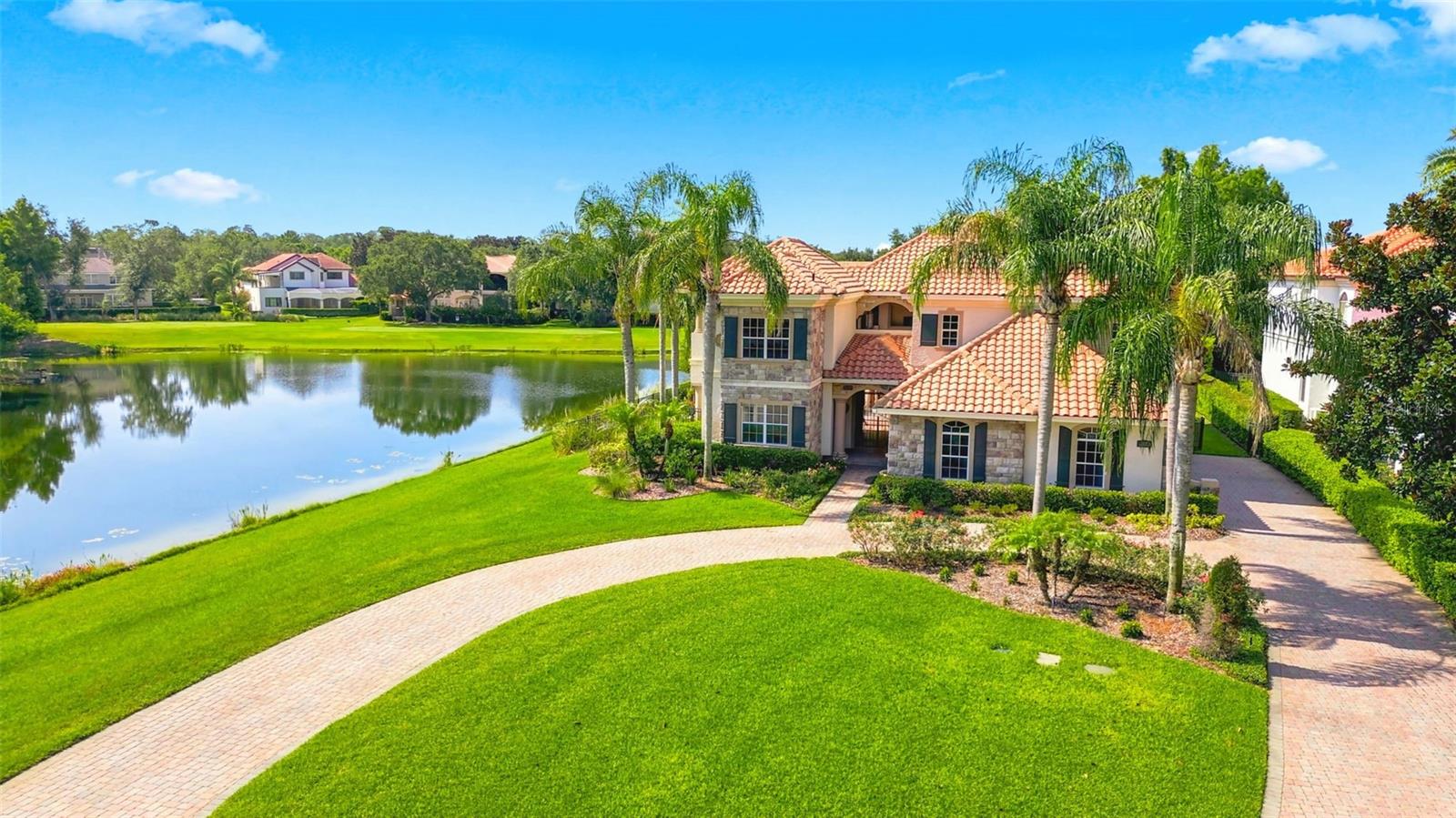 KEENES POINTE - Residential