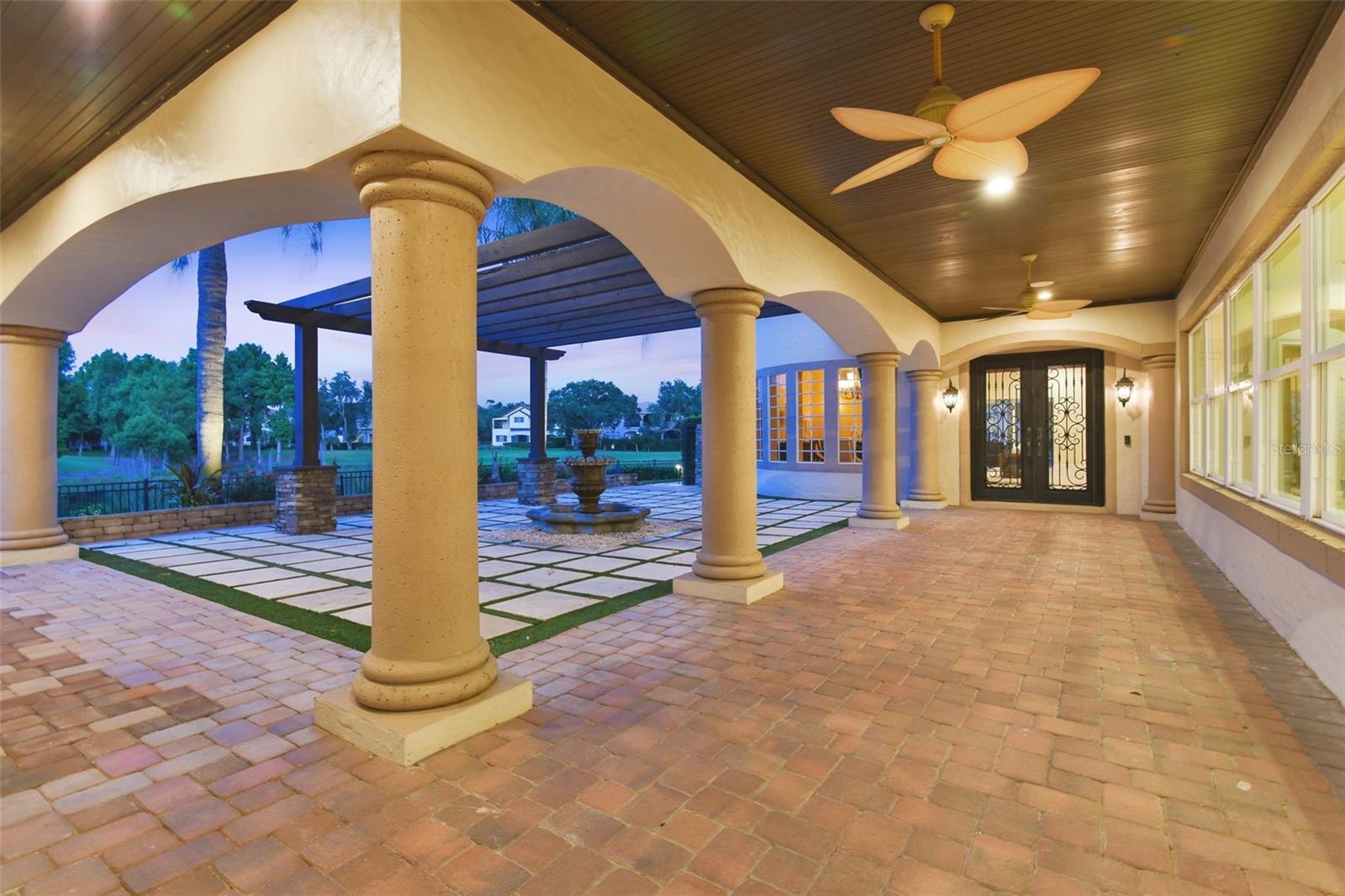 KEENES POINTE - Residential