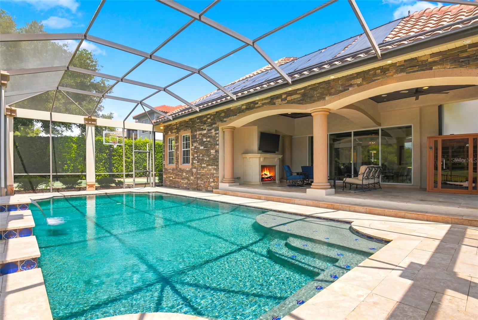 KEENES POINTE - Residential