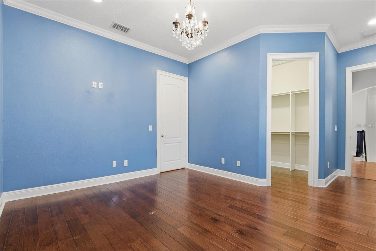 KEENES POINTE - Residential