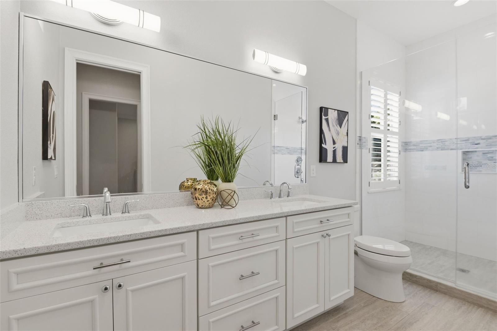 KEENES POINTE - Residential
